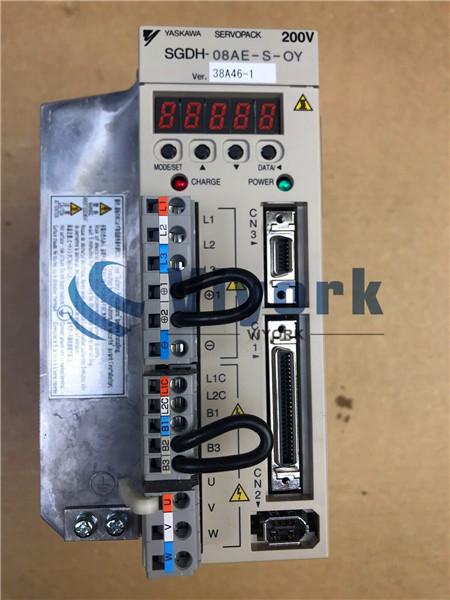 Yaskawa SGDH-08AE-S-OY Industrial Servo Drive 50 / 60HZ 200 - 230VAC INPUT 5