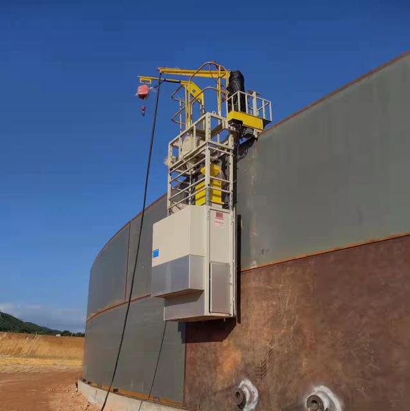 Large Oil Tank Construction Project Hanging Style Semi-Automatic Tank Welding