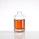 500ml Square Glass Screw Cap Bottle for Custom Made Vodka Tequila Transportation