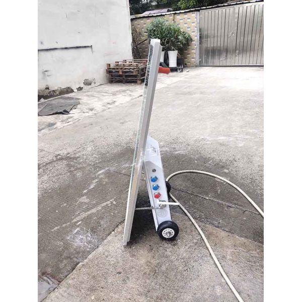 43-inch angled vertical outdoor trolley advertising machine manufacturer wholesale