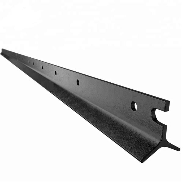 Heavy Duty Metal Fence Post Hot Dipped Galvanized Steel Star Picket Fence Post Y