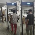 Fast Pass Door Frame Metal Detector , Walk Through Temperature Scanner Voice