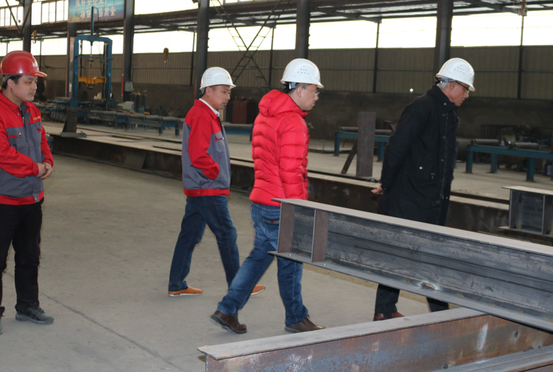 Prefab Steel Structure Storage Warehouse - Custom Design & Competitive Price