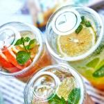 clear small food grade PP plastic round dome lid cap forming making machine for