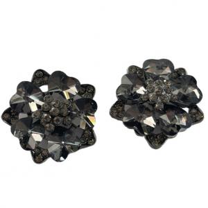 China 40L Fancy Metal Shank Buttons 2.3g With Faux Crystal Use Plastic Flower Buttons on sale