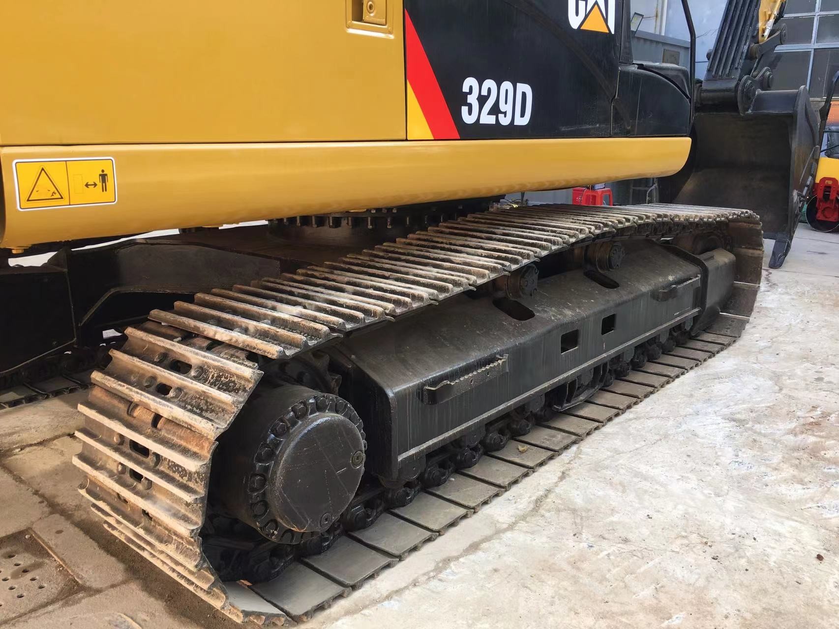 10T To 30T Used CAT Excavators With 600mm Track Width And Grapples Attachments