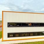 Portal Frame Steel Structure Warehouse , Prefabricated Metal Warehouse Buildings