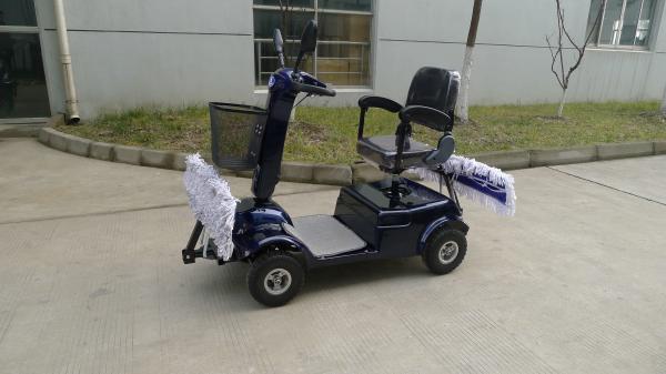 12°-30° Climbing Ability Wet Dry Floor Cleaning Machine Battery Powered For