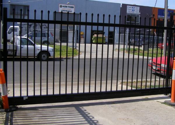 Quality Gray Black Steel Garden Fence , Tubular Picket Fence With Flat Top High Strength for sale
