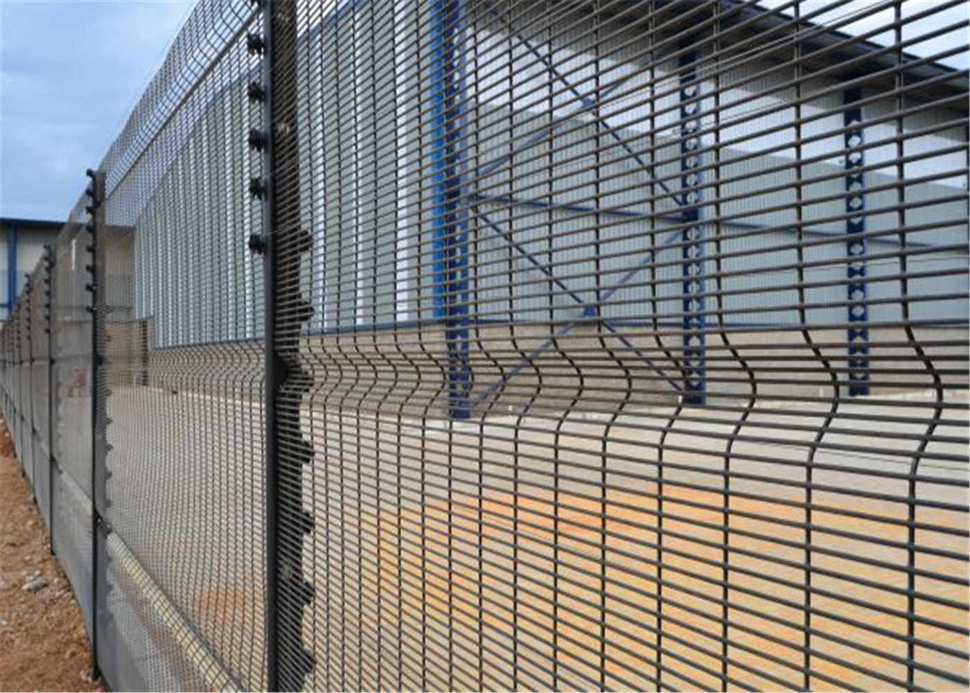 358 Mesh Anti Climb High Security Prison & Border Fence Hot Dip Galvanized 12,7 x 76,2mm