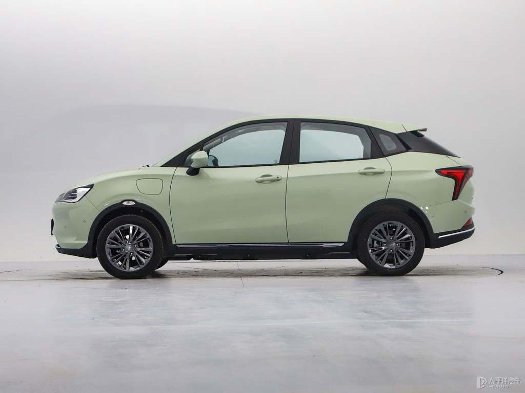 China designs 2022 300 Lite ternary lithium new energy vehicles, the cheapest new energy