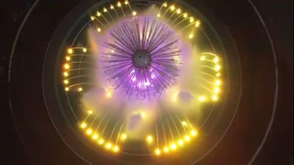 Modern Electric Dandelion Fountain Eco Friendly Water Feature With Adjustable