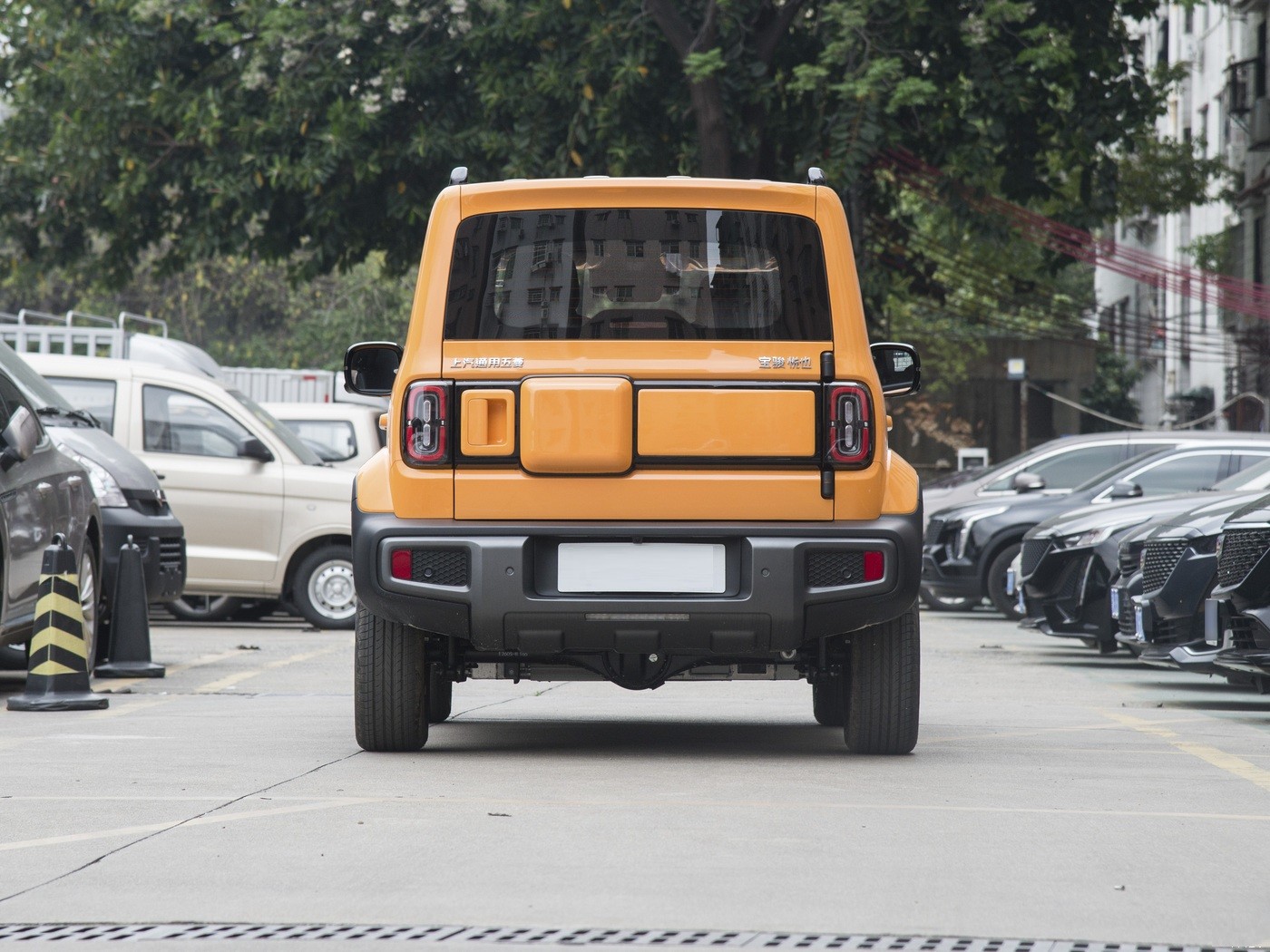 2024 Pure Electric Vehicle SAIC Baojun Yep Electric SUV With Range 303km