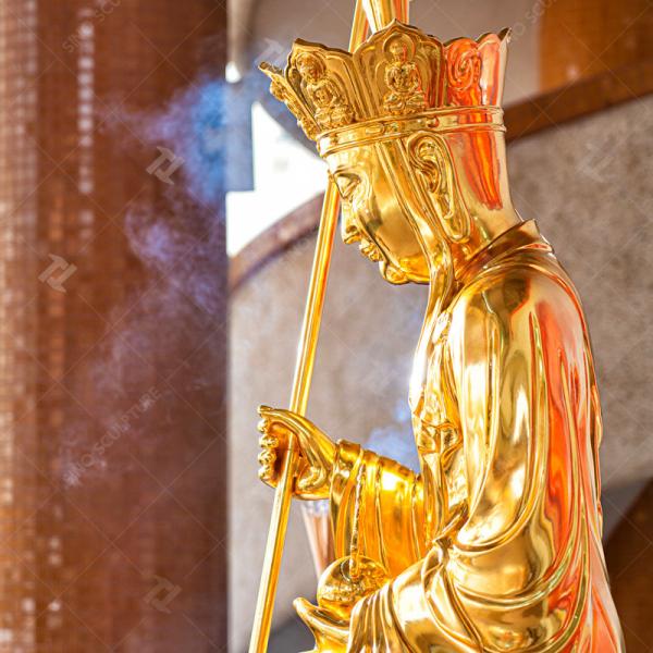 Bronze And Gold Leaf Ksitigarbha Bodhisattva Art