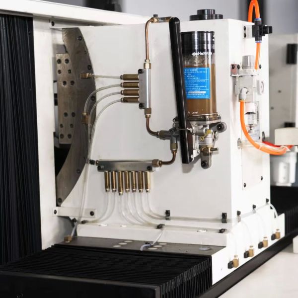 Quality Diamond (PCD) Insert Tool Grinder, Diamond (PCD) Insert Tool Grinder for sale