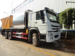 Howo 10 Wheelr 7-10 Cbm Road Maintenance Truck , Liquid Asphalt Delivery Truck