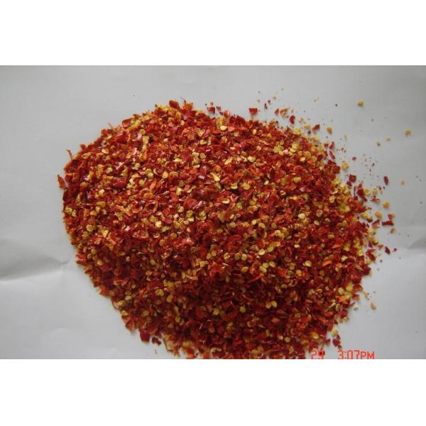 Chaotian Crushed Chilli Peppers 16 Mesh Sterilized Red Crushed Chilli