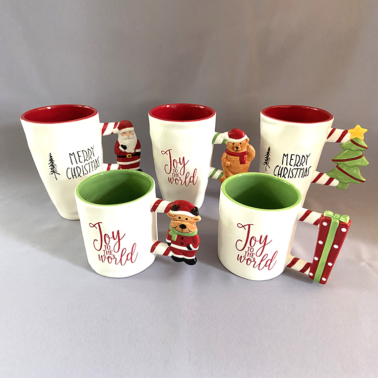 Custom 500ml Ceramic Mugs , Ceramic Christmas Cup With Tree Handle