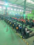 940/960 Kg Sturdy 1600/2000 Kg Capacity Electric Straddle Stacker Lift For Heavy