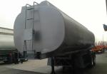 28 Ton Oil Tank Small Semi Trailer Trucks With 3 Apartments And Pipe