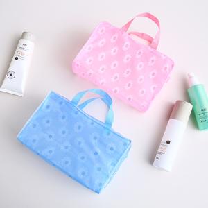 Wholesale Portable L20*D9*H16cm Translucent Waterproof Makeup Bag from china suppliers