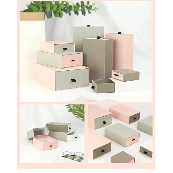 Velvet Inside 85x85x35mm Custom Paper Jewelry Boxes gift box packaging Matt Lamination