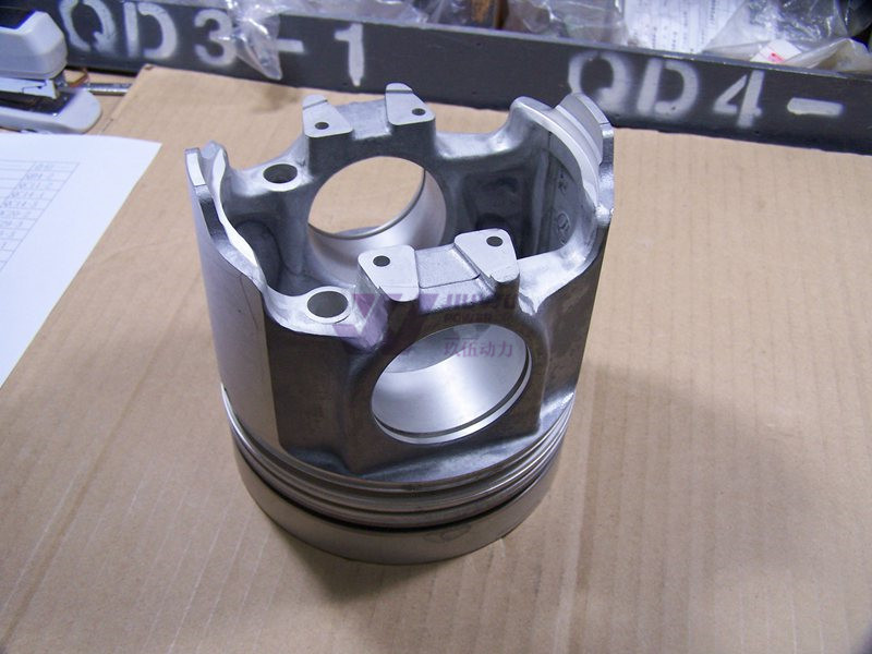 ISUZU GENUINE 6RB1 ENGINE PISTON Hitachi EX400-5 excavator parts 1121117080 1-12111708-0