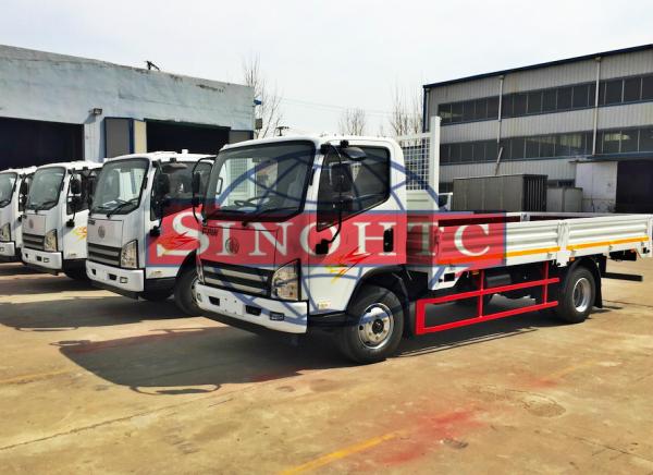 7 Tons Cargo Transport Truck Euro 5 Emission Europe Standard CUMMINS Engine