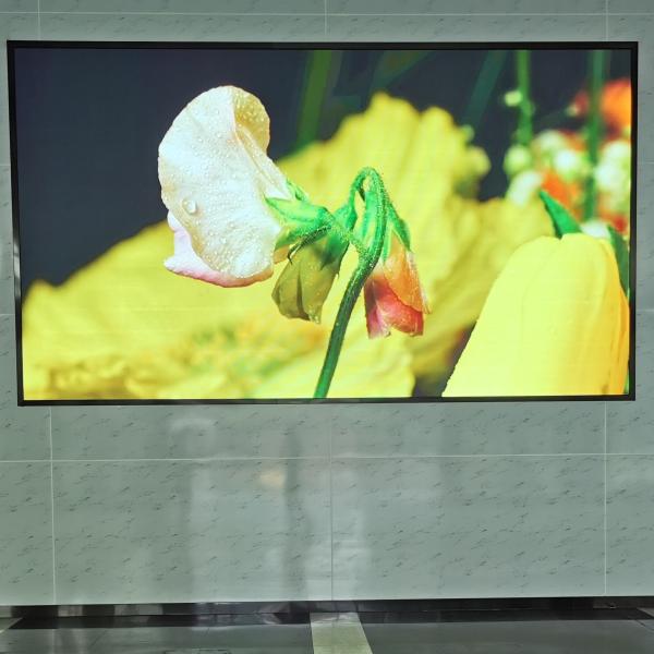 550cd/sqm Center Display LED Electronic Screen For Enterprise Conference 256