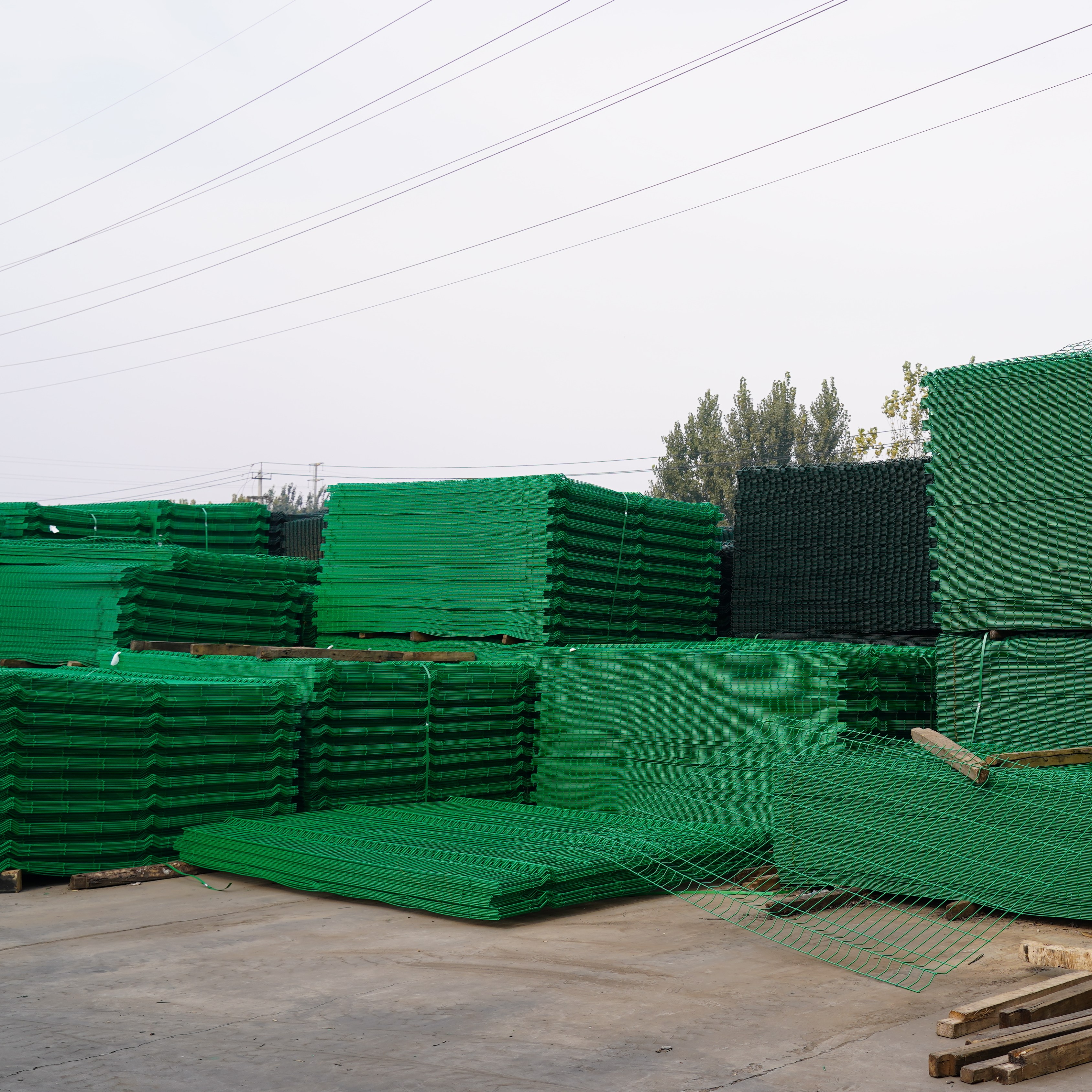 PVC Coated and Hot-dipped Galvanized 3d Welded Wire Mesh Fence Panels with Reasonable