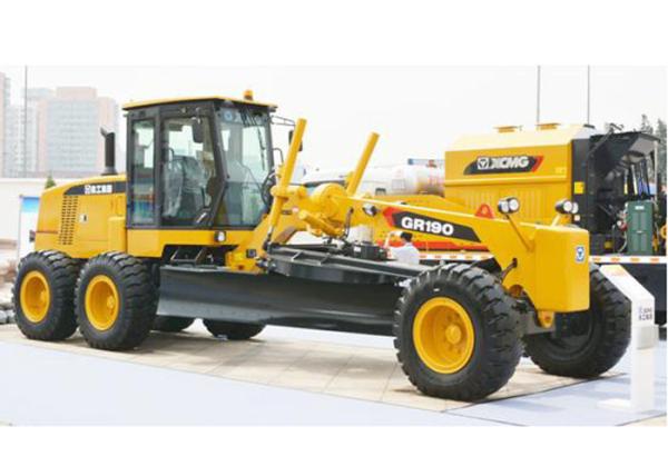 Cummins Engine Motorized Grader , 500MM Cutting Depth Heavy Construction