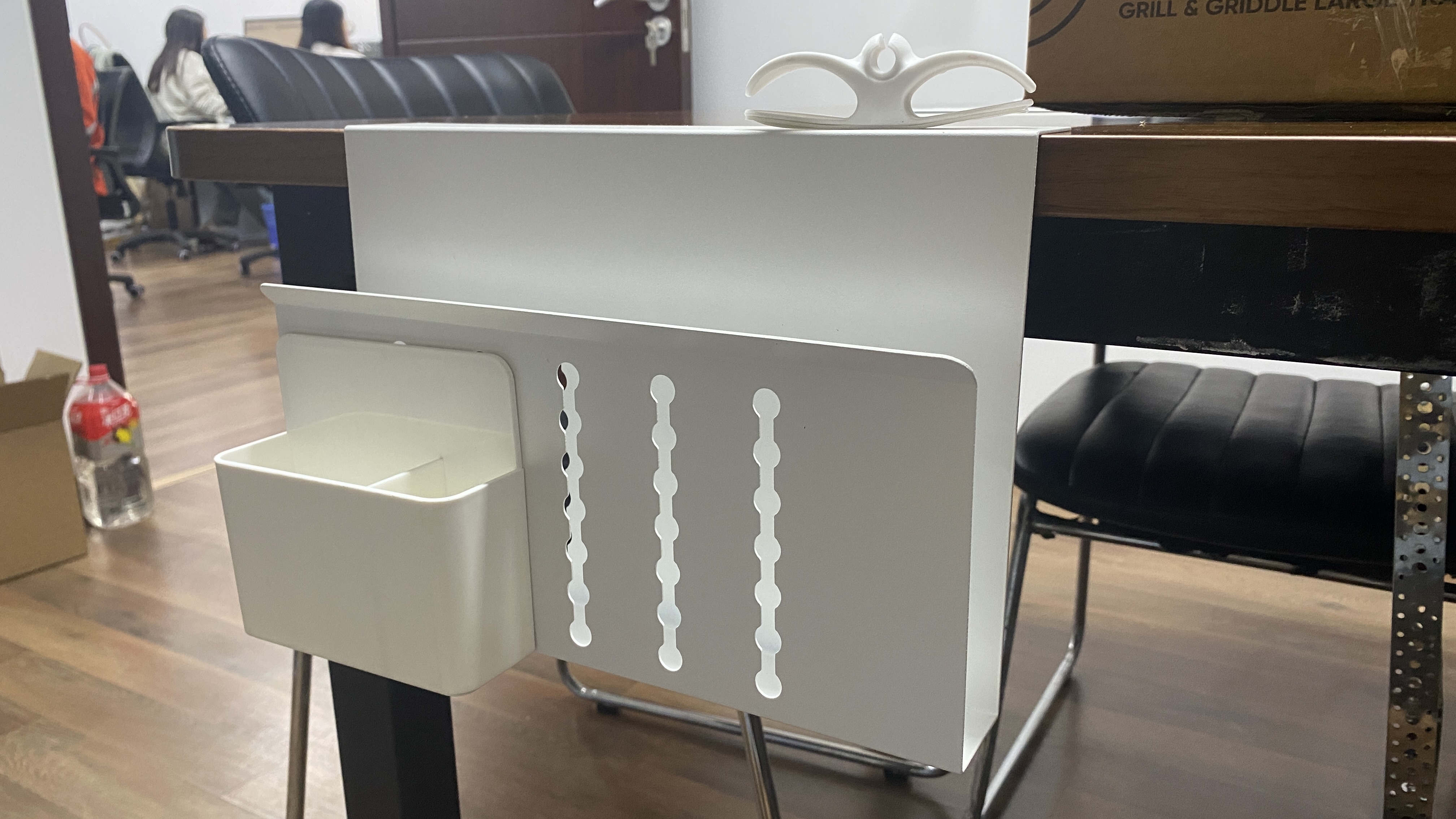 Metal Cable Tray for Under Desk Cable Organization Punch-Free Clamp on Newest Design