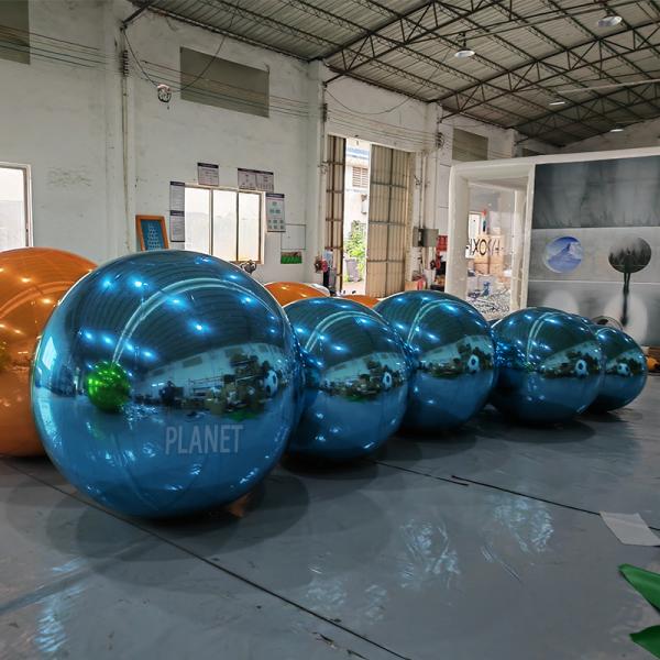 Giant Hanging PVC Inflatable Mirror Ball Reflective Mirror Balloon For Disco