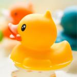 plastic PVC rubber duck bath toy Waterproof With Squeaky Sound