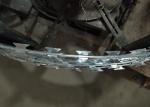 Hot Dipped Galvanized Razor Barbed Wire 450 Mm Coil Diameter For Fence