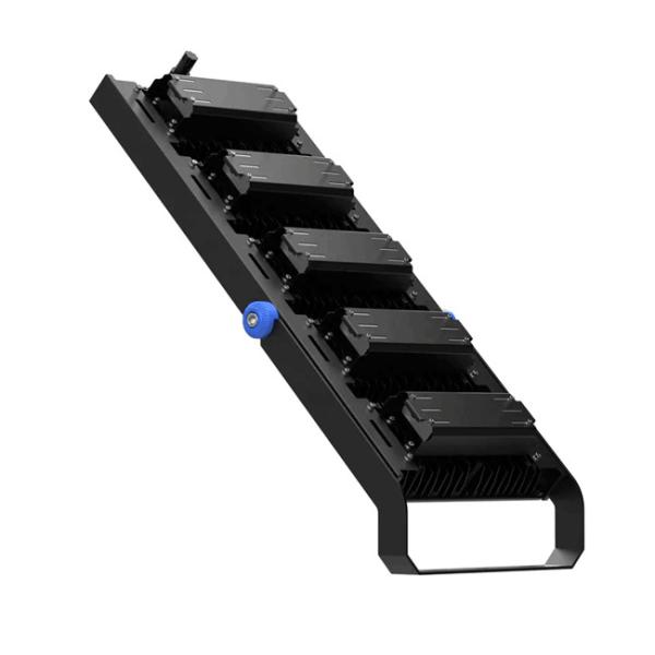 150lm/W, 5 Years Warranty LED Flood Light With 5000K, 95-98Ra, IP66 Waterproof