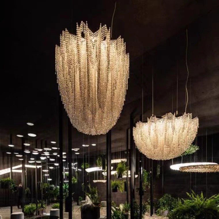 Durable LED Custom Crystal Chandeliers Stainless Steel Lamp Body K9 Primary Crystal
