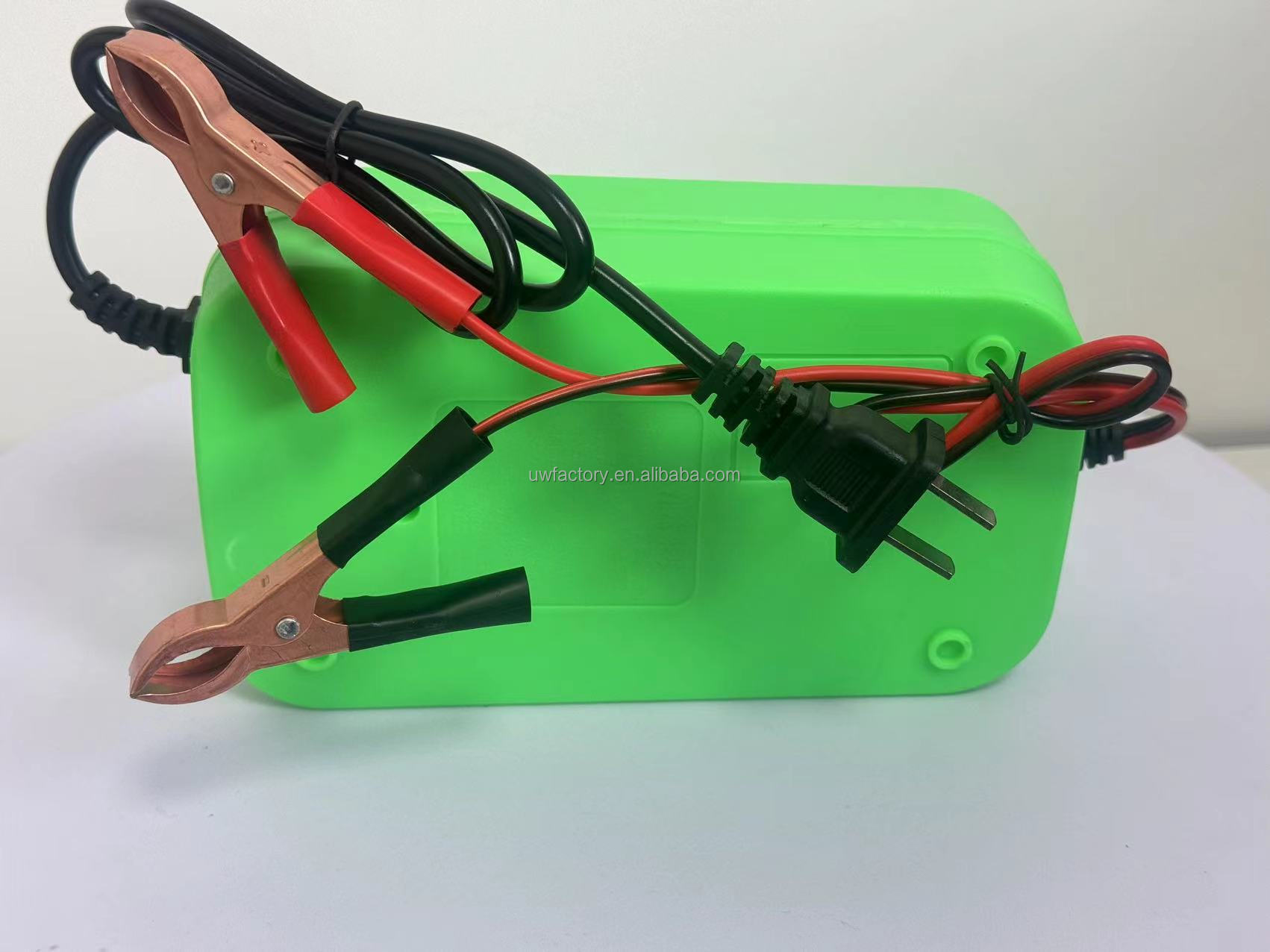 Smart Watch Compatible Big Screen Rechargeable Battery Charger 12V 6A Motorcycle Charger