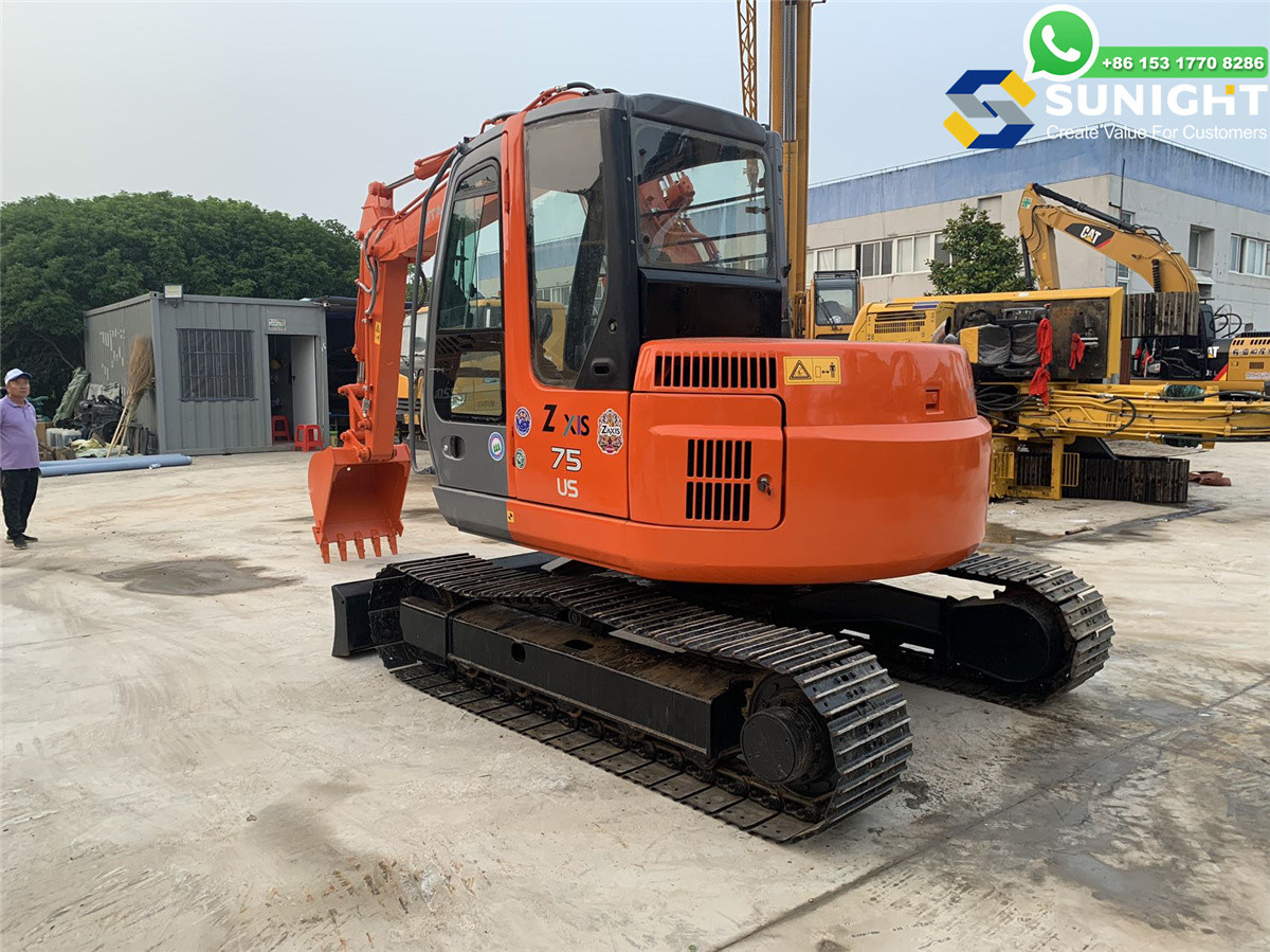 Good Condition Hot Sale HITACHI ZX75 Japan Made Hitachi Used Excavator