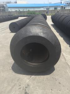 China Marine Circular Shape Tugboat Rubber Fenders With Chain Connection on sale