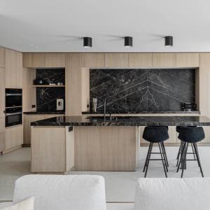 Wholesale Wood Luxury Full Luxury Kitchen Cabinet Custom Modern Designs Wood Veneer Kitchen Cabinets For Villa from china suppliers