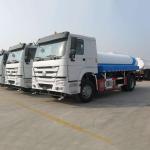 Yellow HOWO 4x2 12 cbm Sprinkler Water Tank Truck Euro 2 Left Hand Drive