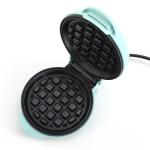 Home Use Stainless Steel Mini Waffle Maker 120V 550W