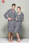 Machine Wash Zebra Print Soft Bathrobe Family Pajamas OEM Accepted Home Hotel