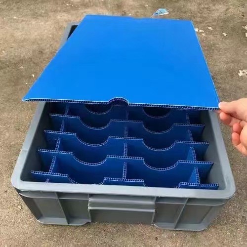 Plastic Dividers Box PP Corrugated Crates Waterproof Shipping Anti Static