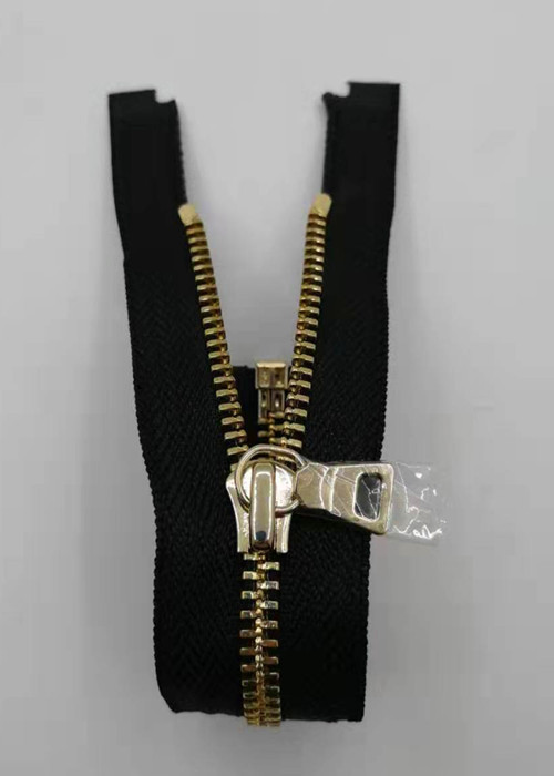 Y Style Metal Teeth Zipper With Auto Lock For Work - Wear / Closed Ended Metal Zips