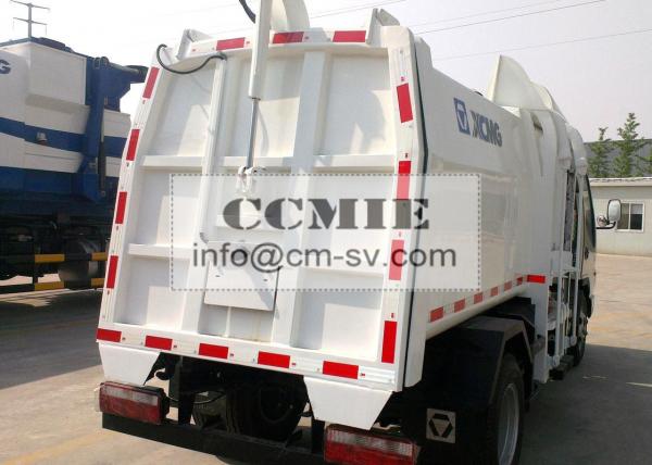 Quality PLC Electric Controlled Collecting Refuse Special Vehicles with 5000L Carriage Volume for sale
