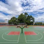 UV Resistance Permeable Sandwich System Running Track Waterproof