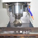 8000rpm BT40 Spindle 3 Axis VMC Vertical Machining Center 400KG Max Load