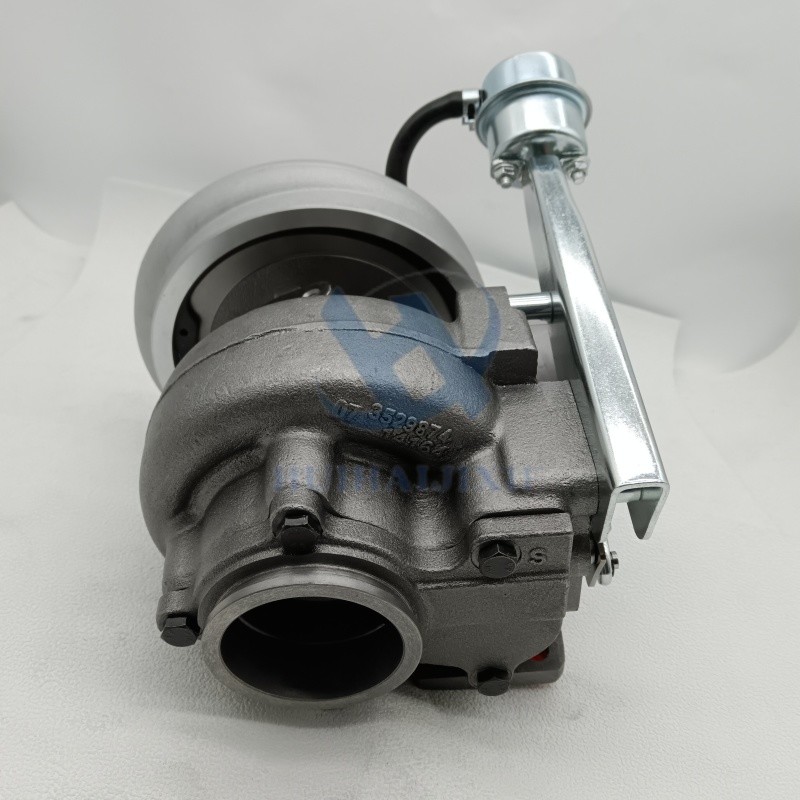 Excavator Spare Parts Turbo 6754-81-8240 6754818240 Turbocharger for Komatsu Engine SAA6D107